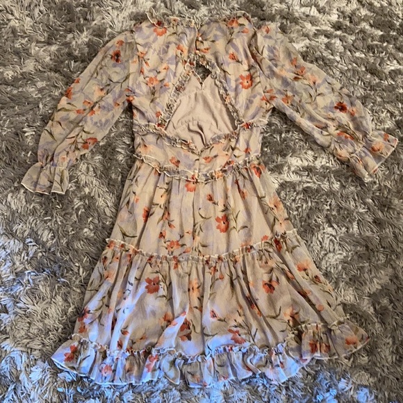 Vici floral dress size small NWOT - Picture 3 of 6